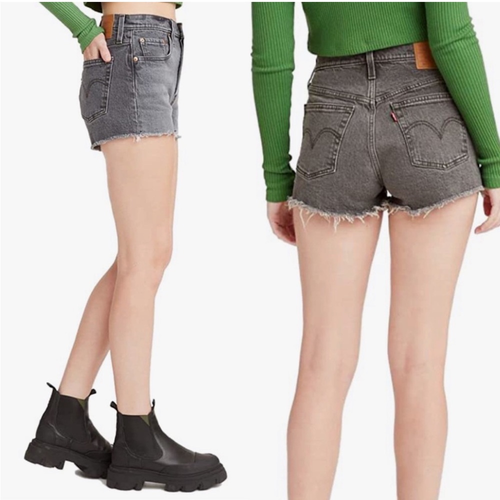 NEW Levi’s 501 High Rise Denim Shorts in Cabo Rise Wash - 32